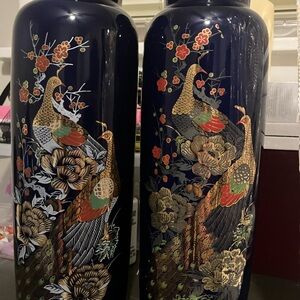 Elegant Peacock Design Vases - Navy and Gold